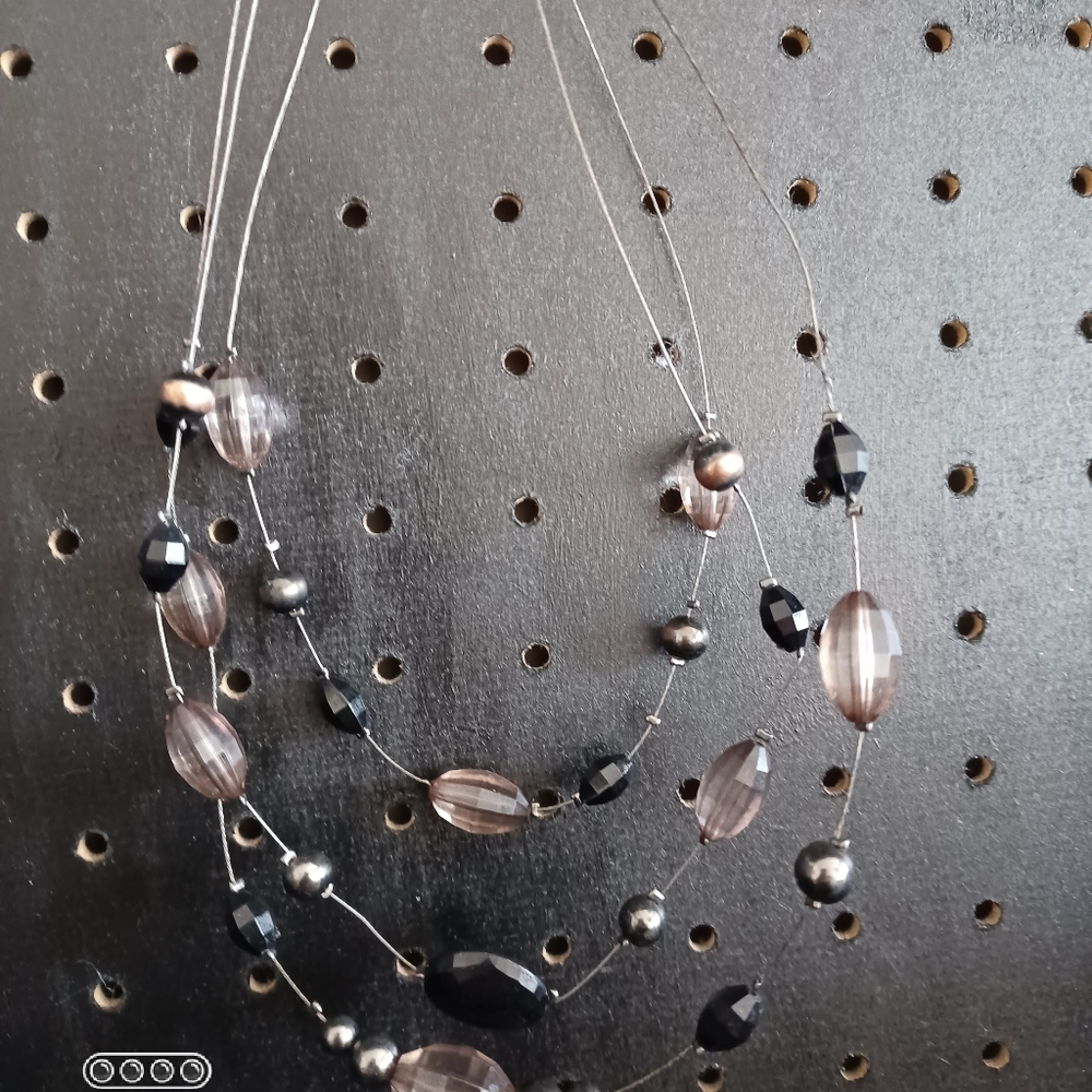 Vintage necklaces (4)